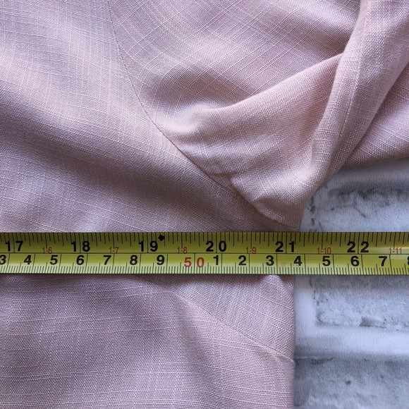 Chicos Size 1 (US 8)  Blush Pink V-Neck Button Front Blouse 3/4 Ruffled Sleeves - Picture 11 of 13